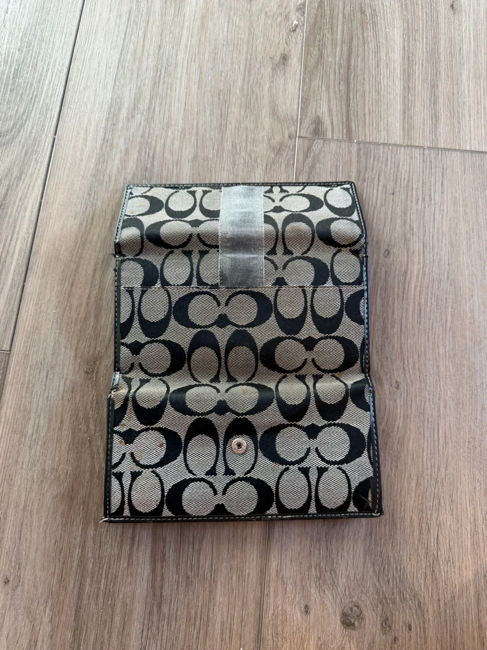 Coach Signature Canvas Continental Wallet in Black and Tan